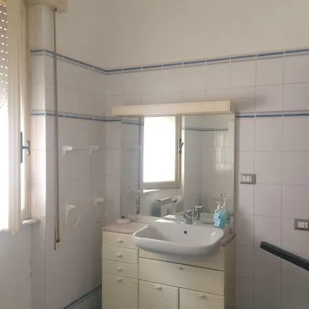 Casa Dell'ulivo Antico Viareggio